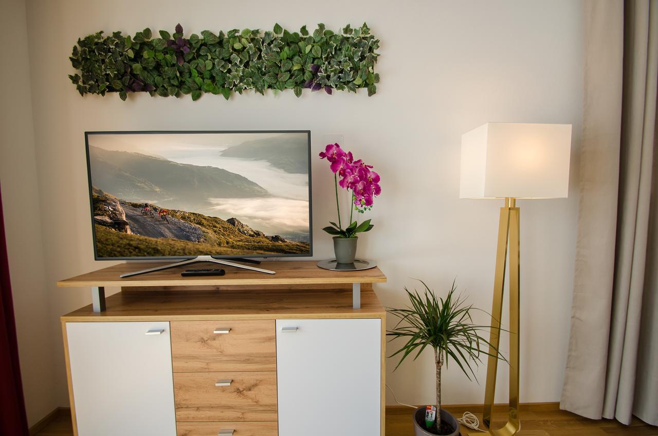 Finest Kitzblick Golf Suites By All In One Apartments Zell am See Zewnętrze zdjęcie